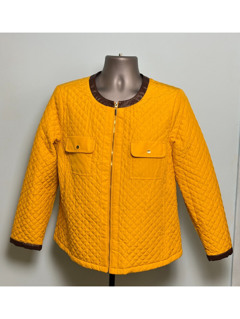 Chicos Quilted Jacket Womens Size 2 L Yellow Faux Leather Trim Zip Barn Coat